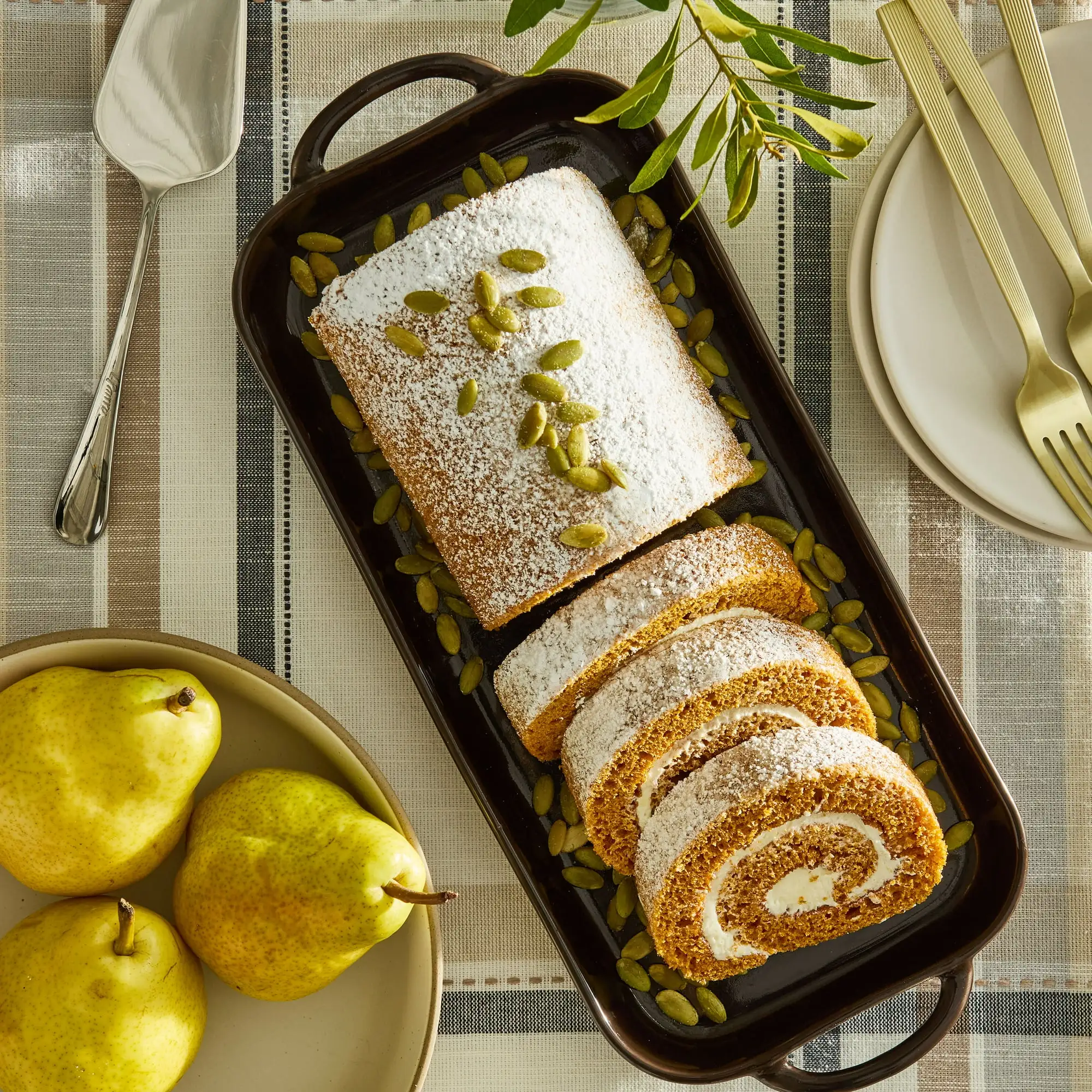 Freshness Guaranteed Pumpkin Cake Roll 18 oz 1 Count - 图片 2