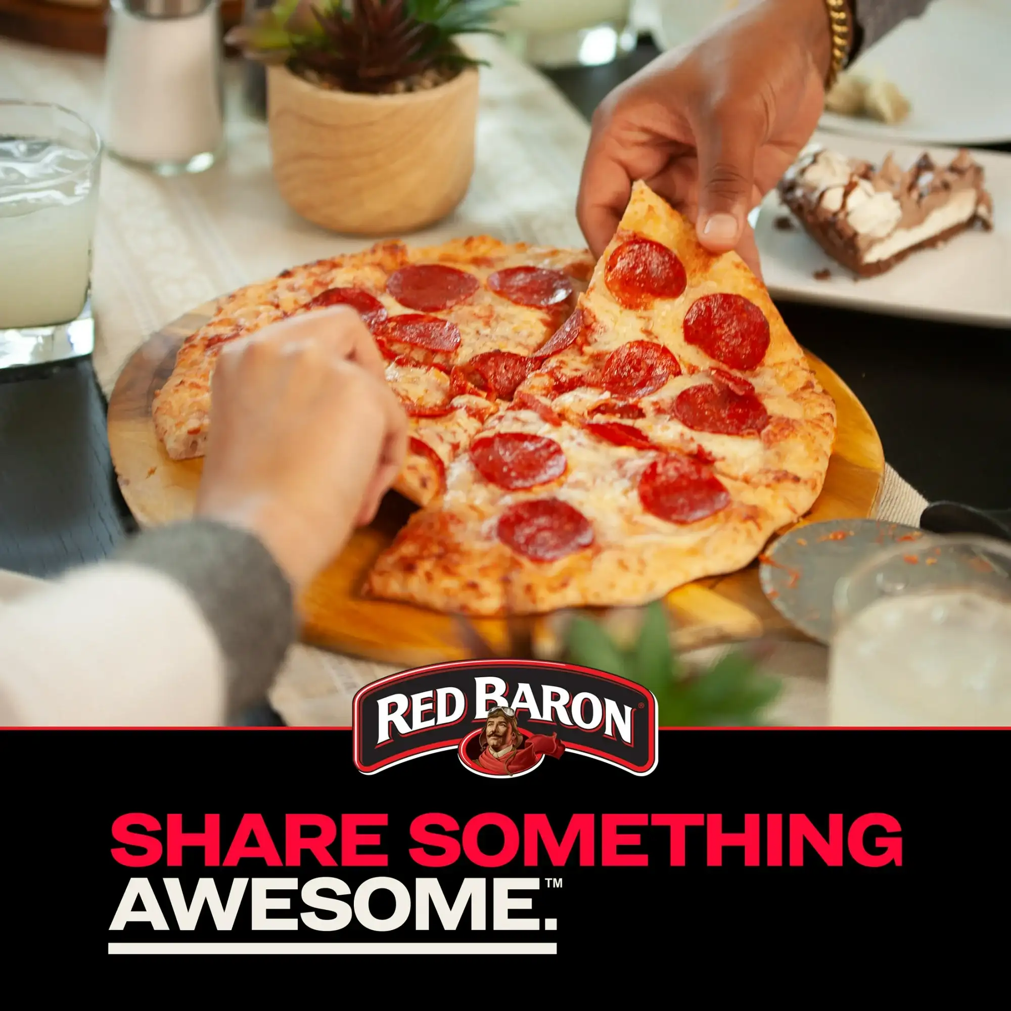 Red Baron Pepperoni Classic Crust Frozen Pizza - 图片 3